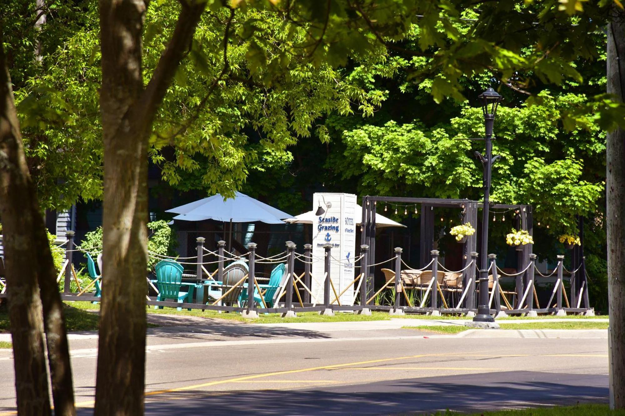 Hotel Du Vieux Port By Bower Boutique Hotels Shediac Exterior foto